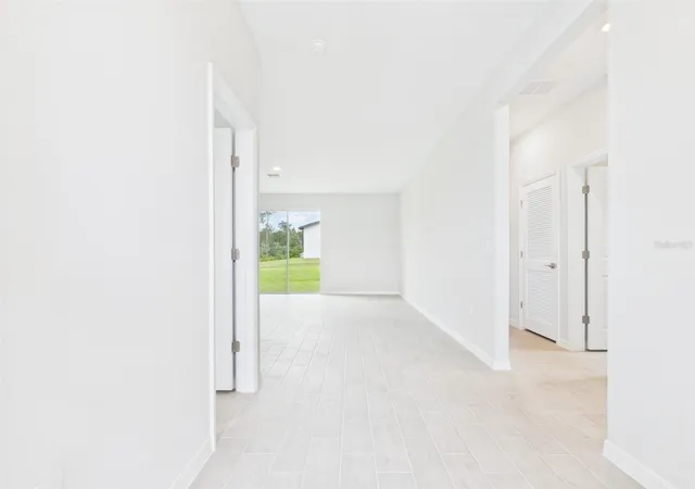 Photo 2 of Single family home for sale at 16980 Sw 44th Circle, Ocala, FL 34473 | MLS# OM730268 | Listing updated on 2026-08-20