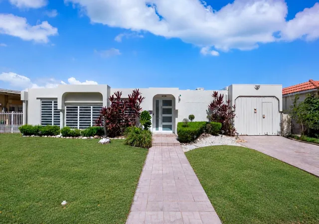 Photo 1 of Sale Pending at E 12 Dorado Del Mar, Dorado, PR 00646 | MLS# PR9123368 | Listing updated on 2026-08-22