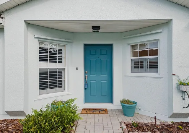 3rd image of 205 Bell Tower Crossing West, Kissimmee, FL 34759 | MLS# S5155509