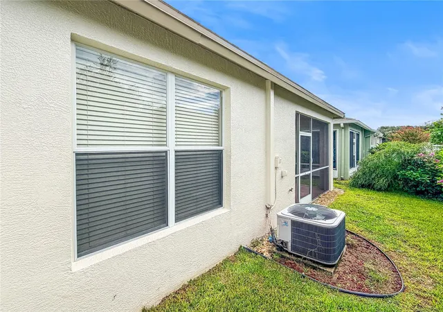 4th image of 19408 Everton Pl, Land O Lakes, FL 34638 | MLS# W7888540