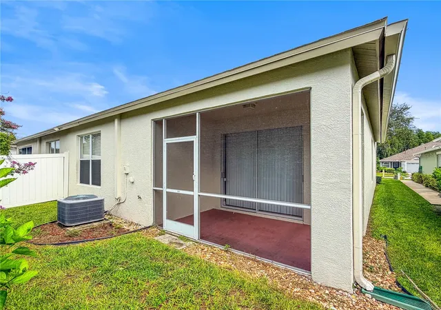 5th image of 19408 Everton Pl, Land O Lakes, FL 34638 | MLS# W7888540