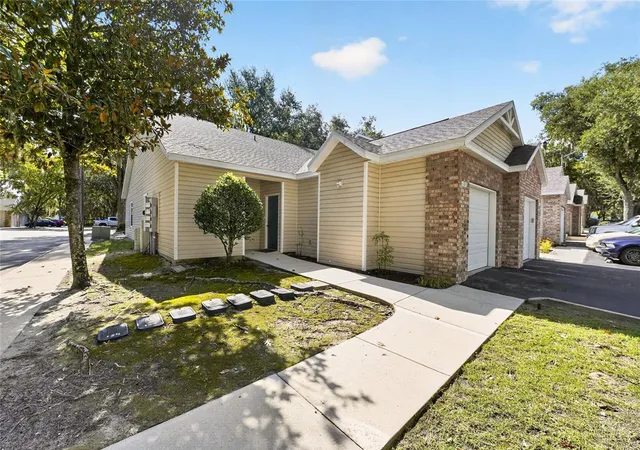 2nd image of 4700 Sw Archer Rd #127, Gainesville, FL 32608 | MLS# GC542697