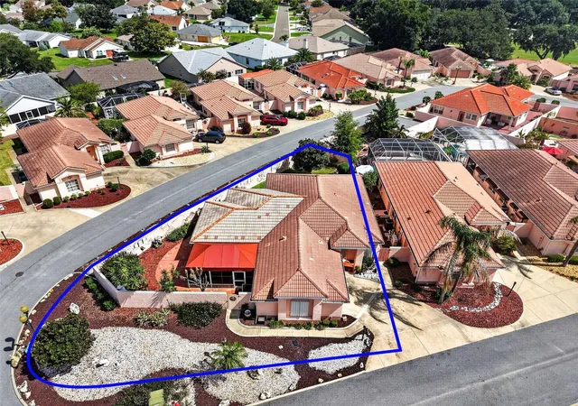 1st image of 1519 Martinez Dr, Lady Lake, FL 32159 | MLS# G5116395