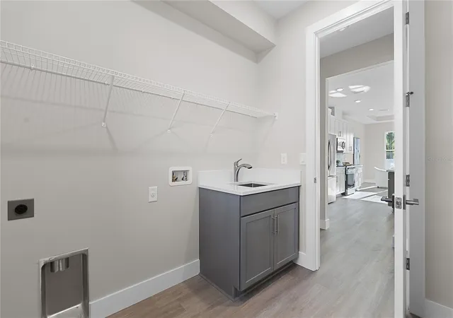 24th image of 8010 Gondola Dr, Orlando, FL 32809 | MLS# O6433141