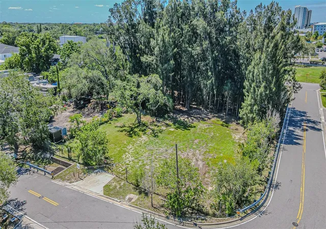 Photo 2 of Land for sale at 4904 W Paul Ave, Tampa, FL 33611 | MLS# R4911810 | Listing updated on 2026-08-19