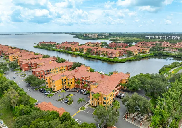 2nd image of 2717 Via Cipriani, CLEARWATER, FL 33764