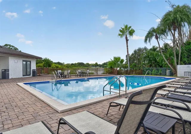 2nd image of 3004 Plz Ter Dr, ORLANDO, FL 32803