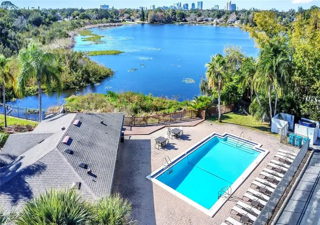 Condo for sale at 3004 Plaza Ter Dr #3004, ORLANDO, FL 32803 | MLS# O6433192
