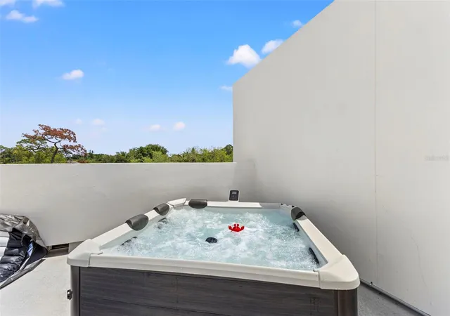 27th image of 6218 64th Wy N, Pinellas Park, FL 33781 | MLS# TB8538450