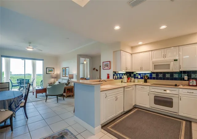 4th image of 4624 Harbour Vlg Blvd, Port Orange, FL 32127
