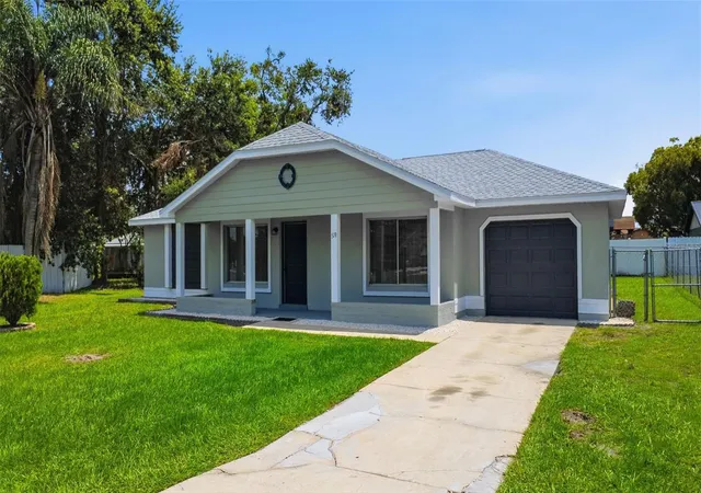 2nd image of 519 Floral Dr, Kissimmee, FL 34743 | MLS# S5155551