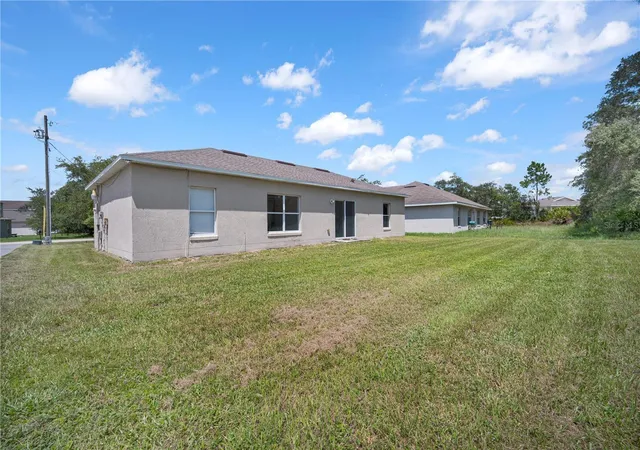 Photo 35 of Single family home for sale at 433 Lakeview Rd, Kissimmee, FL 34759 | MLS# O6433226 | Listing updated on 2026-08-19