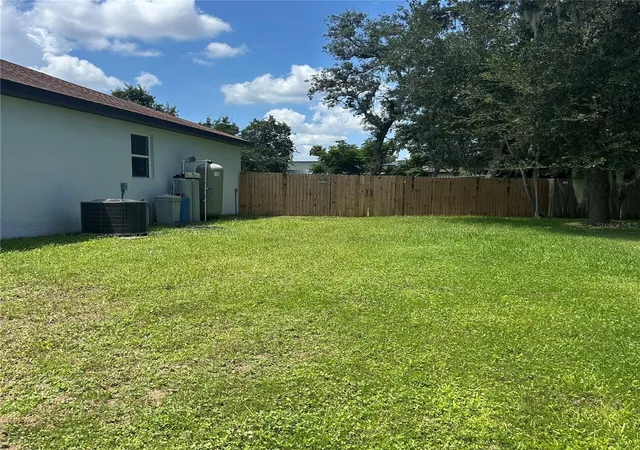 5th image of 1462 5Th Ave, Deland, FL 32724 | MLS# V4950709