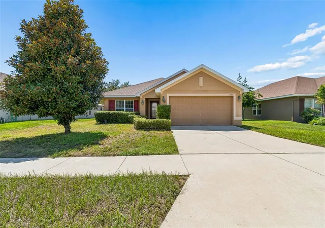 Photo 2 of Single family home for sale at 13613 Niti Dr, Hudson, FL 34669 | MLS# W7888558 | Listing updated on 2026-09-24