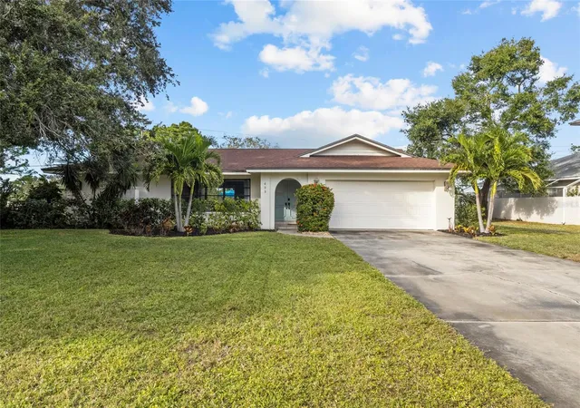 Photo 1 of Single family home for sale at 433 Whitfield Ave, Sarasota, FL 34243 | MLS# A4702875 | Listing updated on 2026-09-08