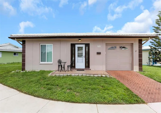 1st image of 5355 Ferndale Pl N, Pinellas Park, FL 33782 | MLS# TB8538498