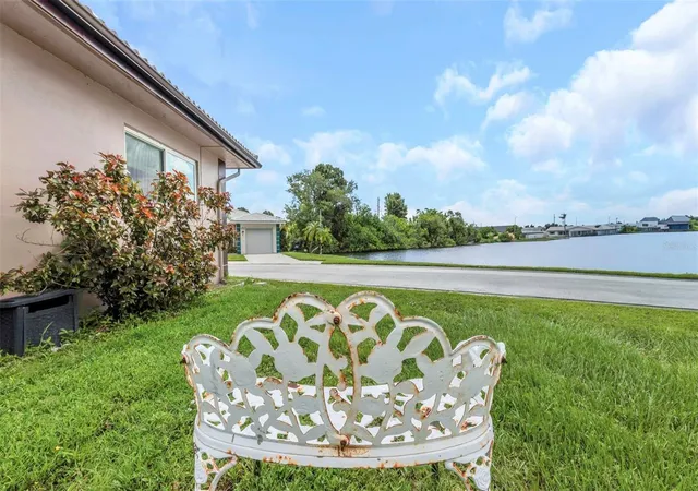 3rd image of 5355 Ferndale Pl N, Pinellas Park, FL 33782 | MLS# TB8538498