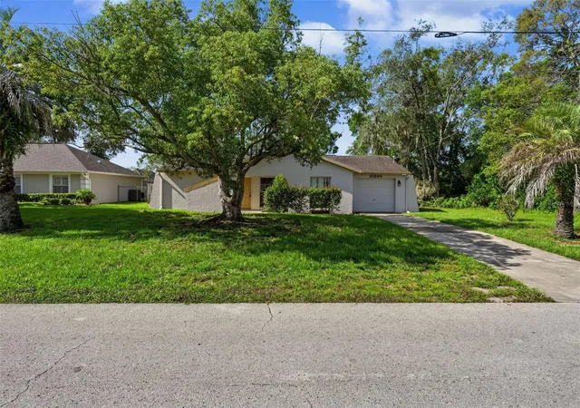 4th image of 10394 Upton St, Spring Hill, FL 34608 | MLS# TB8538501