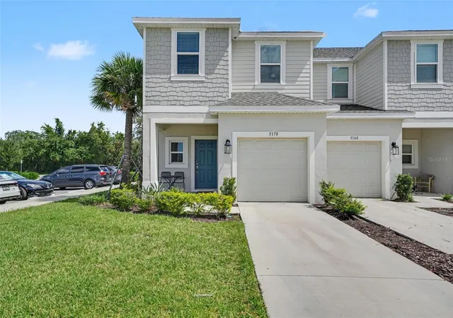 Photo 2 of Townhouse for sale at 5170 Quakers Pl, Saint Cloud, FL 34769 | MLS# S5155562 | Listing updated on 2026-10-01