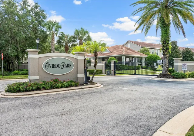 2nd image of 72 Canterbury Bell Dr, Oviedo, FL 32765 | MLS# O6433252