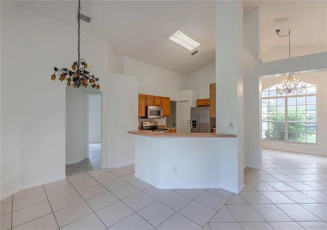 5th image of 14339 Viburnum Ln, Orlando, FL 32828 | MLS# O6433262