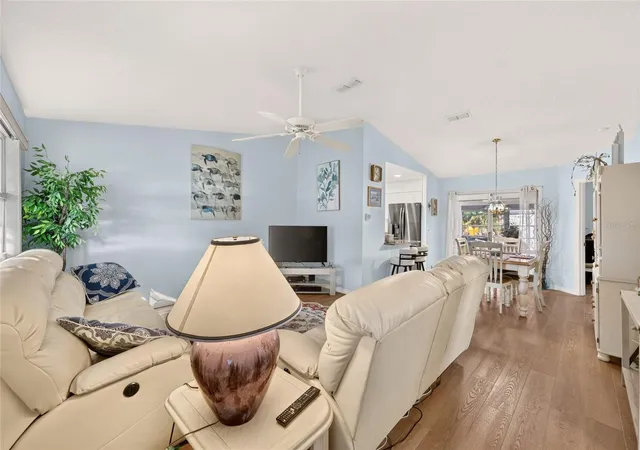 5th image of 1613 San Diego St, Lady Lake, FL 32159 | MLS# OM730335