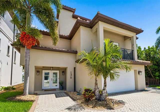 4th image of 136 Devon Dr, Clearwater Beach, FL 33767 | MLS# TB8538531