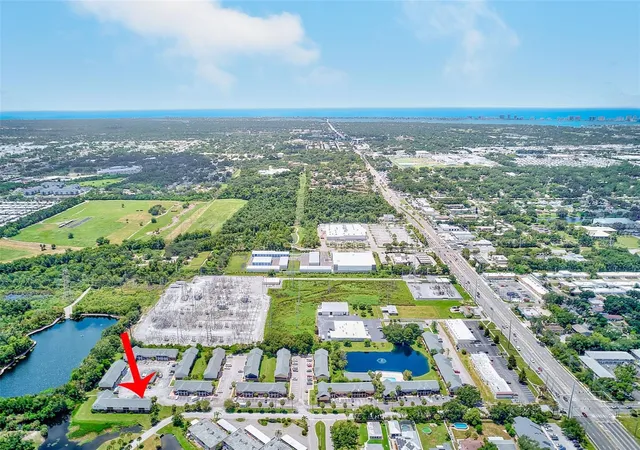 2nd image of 200 Country Club Dr #1501, Largo, FL 33771 | MLS# TB8538558