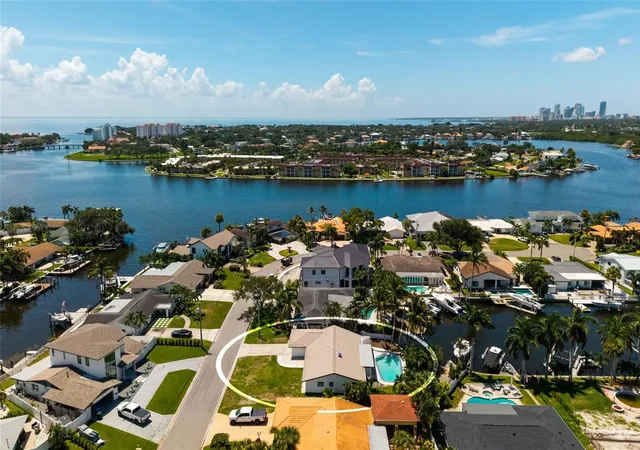 Photo 3 of Single family home for sale at 3960 13th Way NE, Saint Petersburg, FL 33703 | MLS# TB8538560 | Listing updated on 2026-09-02