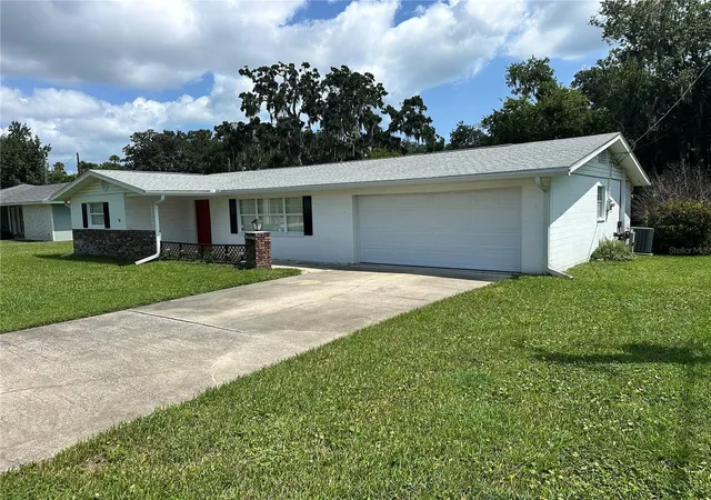 2nd image of 2023 Magnolia Ave, South Daytona, FL 32119 | MLS# O6433289