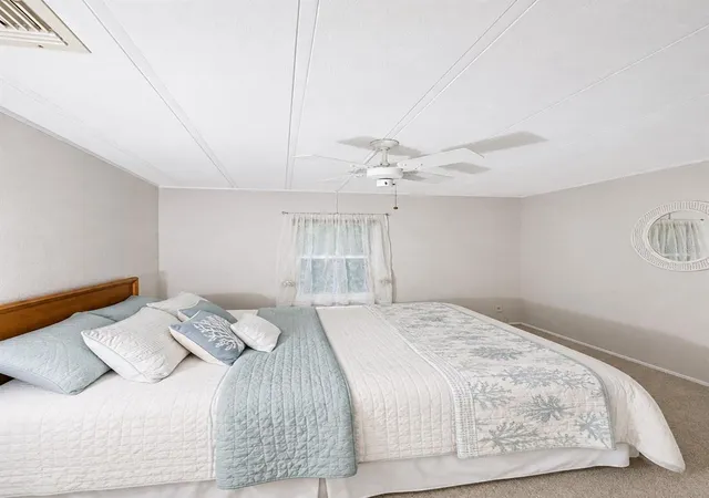 2nd image of 201 N Fiji Cir, Englewood, FL 34223 | MLS# A4702900