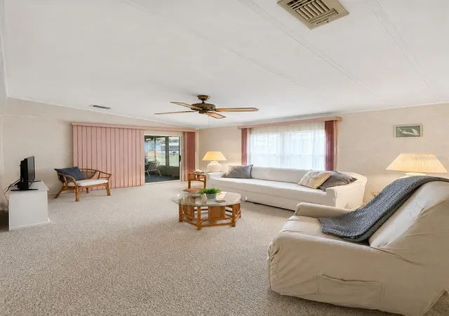 5th image of 201 N Fiji Cir, Englewood, FL 34223 | MLS# A4702900