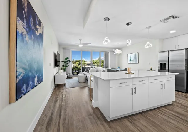 4th image of 1709 N Tamiami Trl #418, Sarasota, FL 34234 | MLS# A4702906