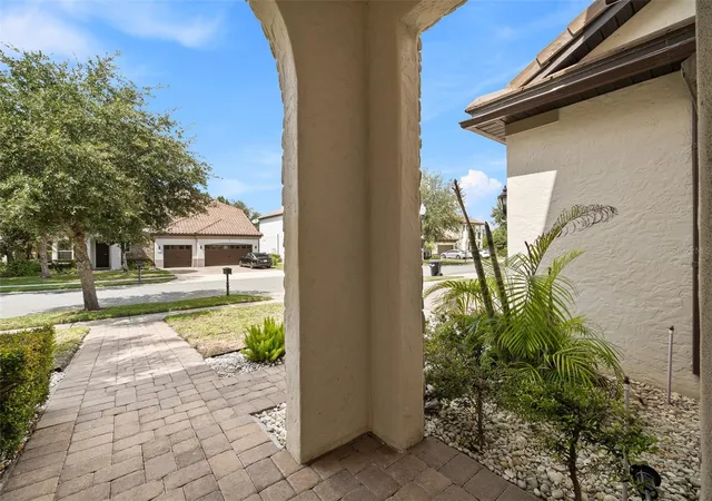 5th image of 8416 Chilton Dr, Orlando, FL 32836 | MLS# O6433312