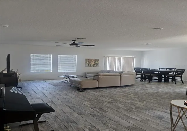 Photo 3 of Single family home for sale at 5841 Bullock Pl, Saint Cloud, FL 34771 | MLS# O6433314 | Listing updated on 2026-09-02