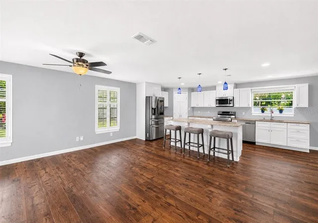 2nd image of 732 Lucerne Cir, Ormond Beach, FL 32174 | MLS# V4950714