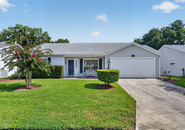 1st image of 5349 Tangelo St, Leesburg, FL 34748 | MLS# O6433330