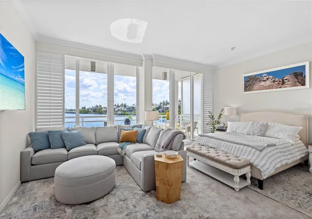 4th image of 225 Sands Pt Rd, Longboat Key, FL 34228
