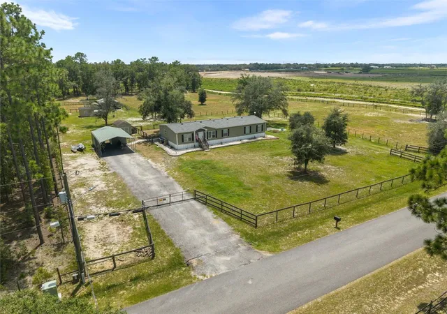 3rd image of 13664 Sw 95Th St, Dunnellon, FL 34432 | MLS# GC542721