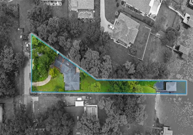 Photo 3 of Single family home for sale at 5251 Lake Jessamine Dr, Orlando, FL 32839 | MLS# O6433370 | Listing updated on 2026-10-05