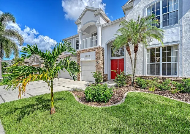 2nd image of 4410 67th Avenue Cir E, Sarasota, FL 34243 | MLS# A4702922