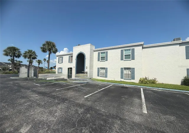 2nd image of 1034 Plantation Dr #D4, Kissimmee, FL 34741 | MLS# S5155591