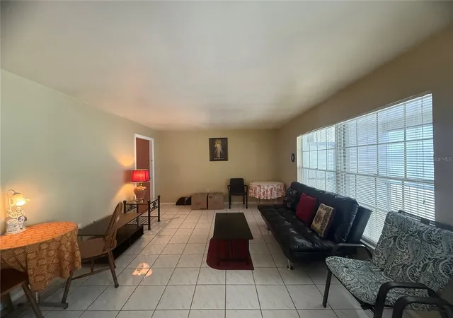 4th image of 1034 Plantation Dr, Kissimmee, FL 34741