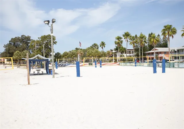 Listing Photo 2 - Condo for sale in building located at 3216 39th St, ST PETERSBURG, FL 33711 - Unit #C
