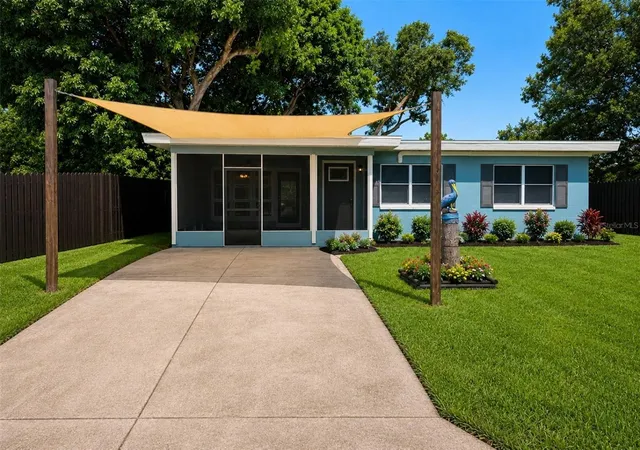 Photo 2 of Single family home for sale at 3113 25th Street N, Saint Petersburg, FL 33713 | MLS# TB8538647 | Listing updated on 2026-08-20