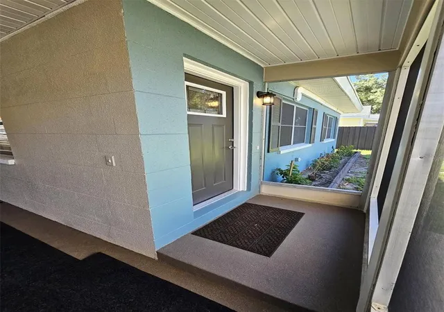 Photo 3 of Single family home for sale at 3113 25th Street N, Saint Petersburg, FL 33713 | MLS# TB8538647 | Listing updated on 2026-08-20