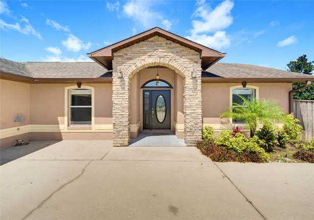 3rd image of 5719 Sweetheart Ct, Saint Cloud, FL 34772 | MLS# TB8538648