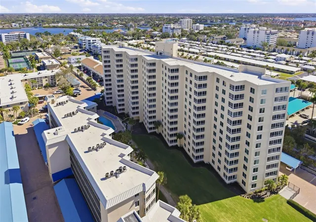 2nd image of 5920 Midnight Pass Rd #501, Sarasota, FL 34242 | MLS# A4702925