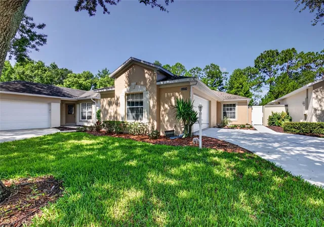Photo 2 of Single family home for sale at 4224 Snowdon St, Clermont, FL 34711 | MLS# G5116428 | Listing updated on 2026-09-04