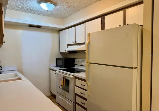 4th image of 105 47Th Avenue Dr W #374, Bradenton, FL 34207 | MLS# D6148401